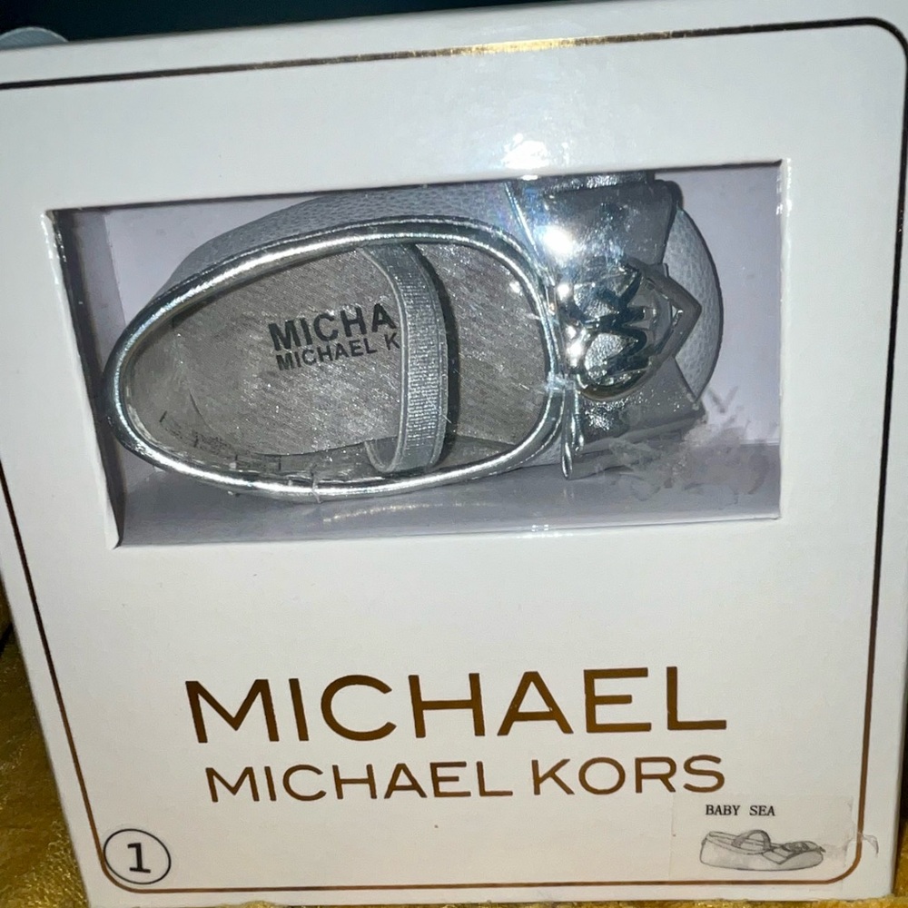 Michael kors baby shoes